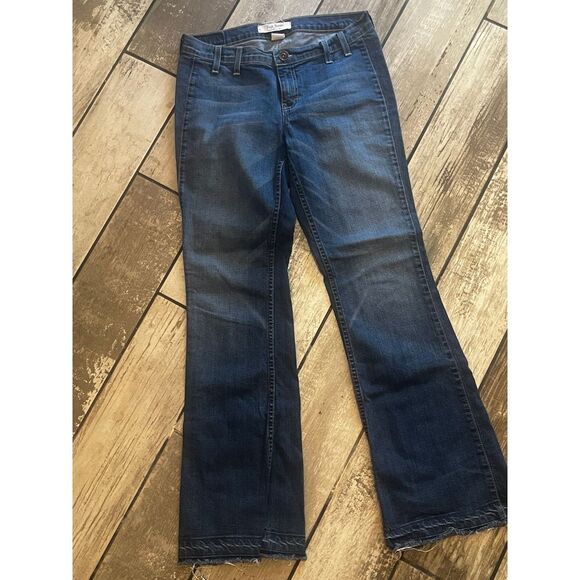 Truck Jeans Bootcut Denim Jeans Dark Wash Frayed Hem‎ Women's Size 11 Low Rise - Picture 1 of 3